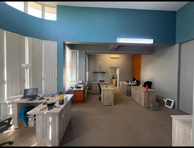 OFFICE PROPERTY TO RENT IN CLARENDON